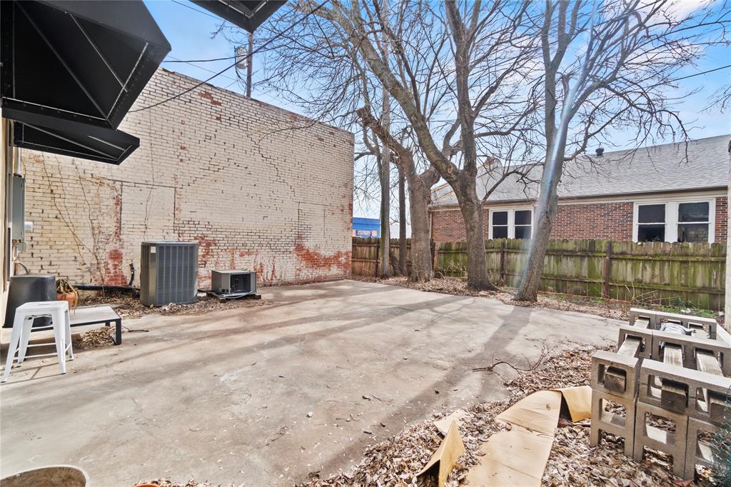 Original Cleburn - Commercial Sale