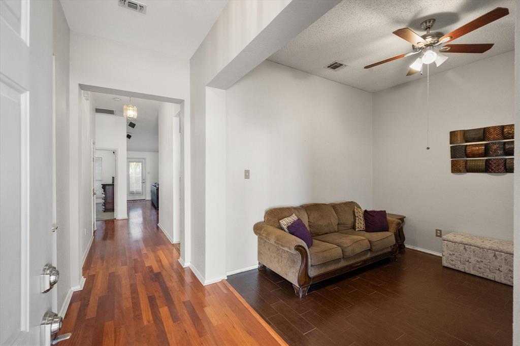 1608 Crestmeadow Lane