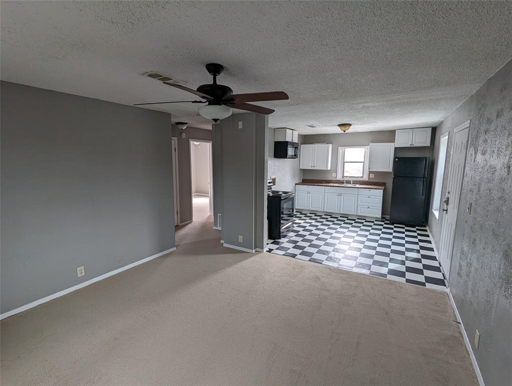 1322 Caldwell Avenue