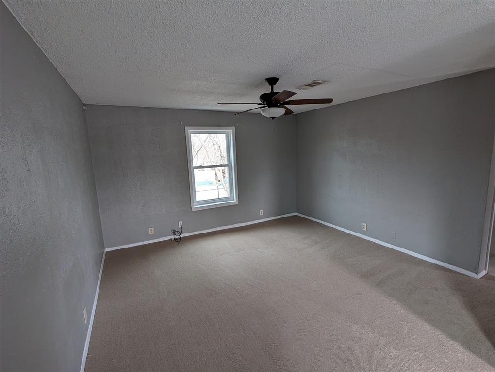 1322 Caldwell Avenue