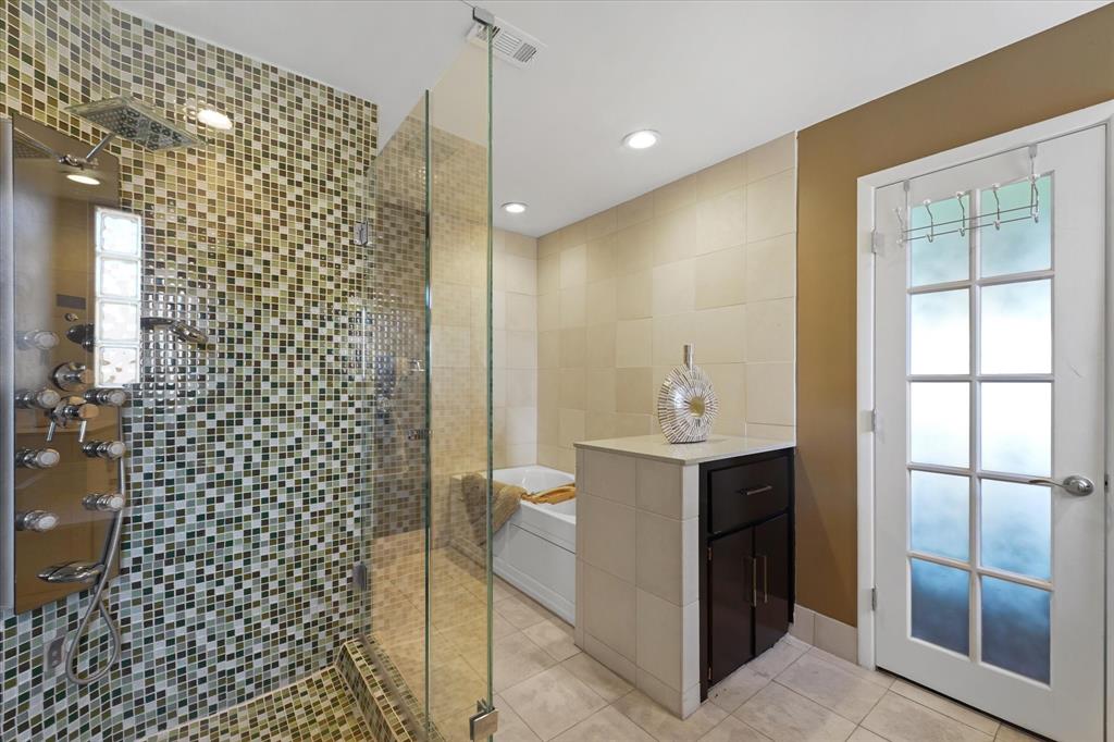 Oaks The Arlington - Residential