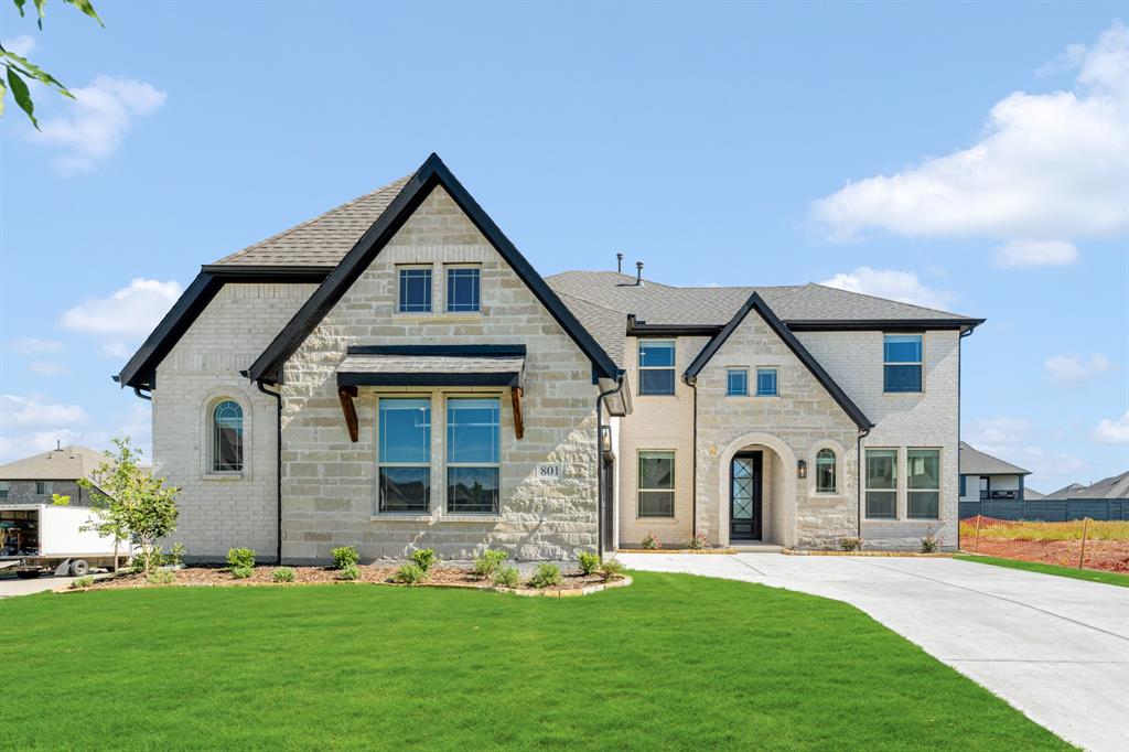 801 Daisy Corner Drive