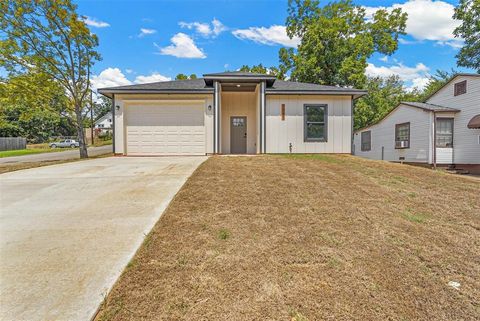 1331 W Crawford Denison TX 75020