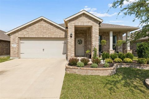 Photo of 8217 Burma Drive, Fort Worth, TX 76131 (MLS # 21313703)