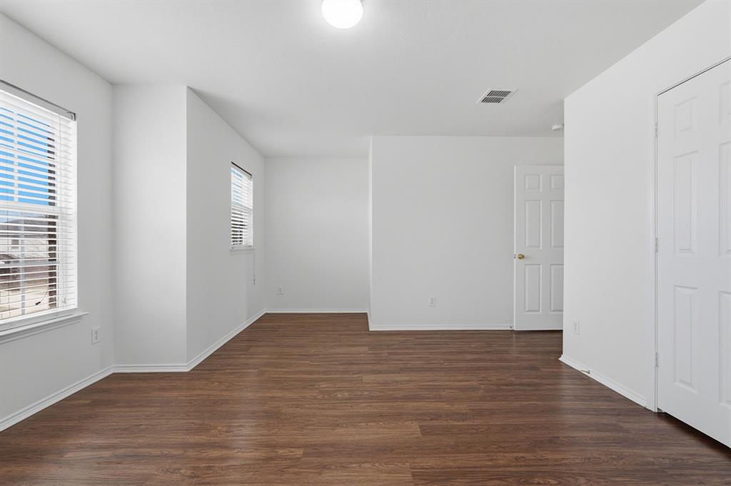 Village Wakefield Ph 01 - Residential