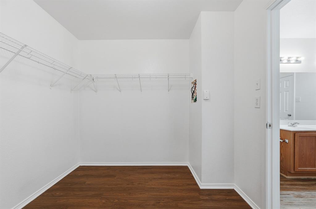 Village Wakefield Ph 01 - Residential