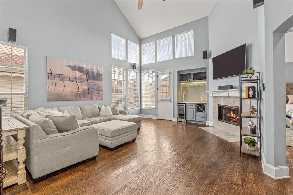 2433 Mallard Drive