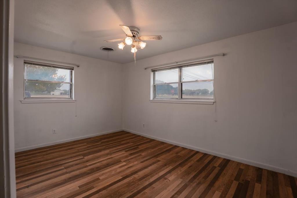 Johnson Qtr Acre - Residential