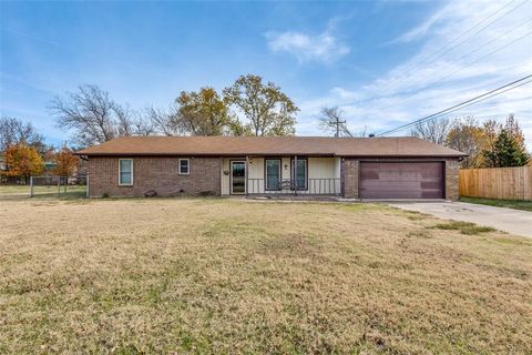 A home in Azle