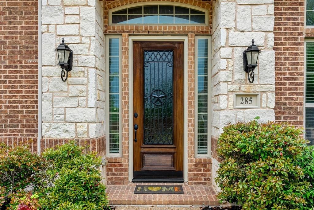 285 Talbot Lane