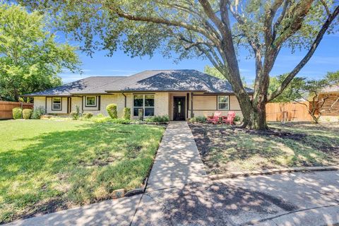 105 Buffalo Creek Circle Waxahachie TX 75165