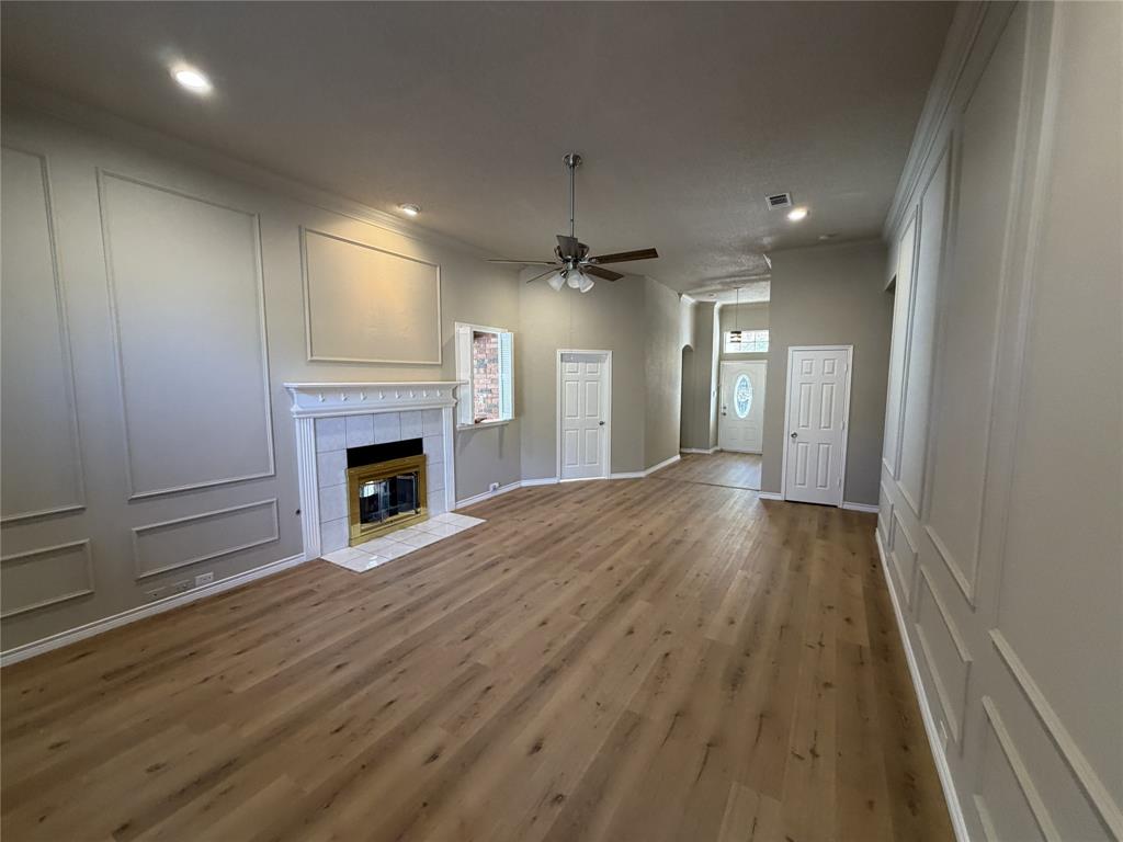 Oakwood Glen 03 - Residential Lease