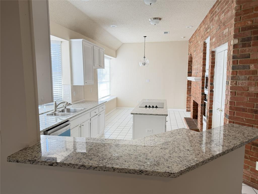 Oakwood Glen 03 - Residential Lease