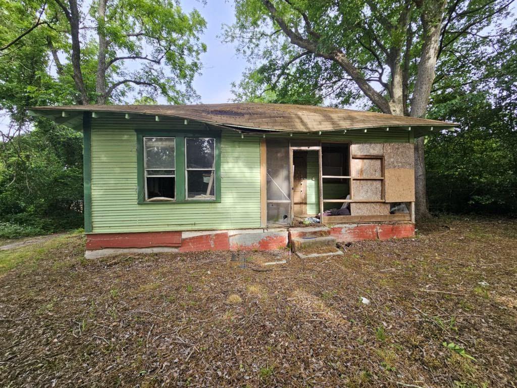 814 Moody Street