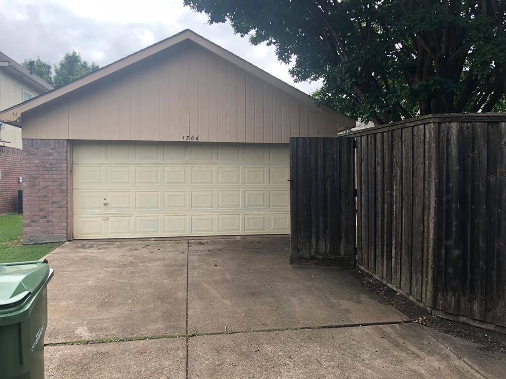 Villages Of Valley Creek 05 - Residential Lease