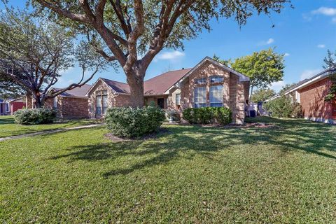 Photo of 2601 Daisy Lane, Rowlett, TX 75089 (MLS # 21102680)