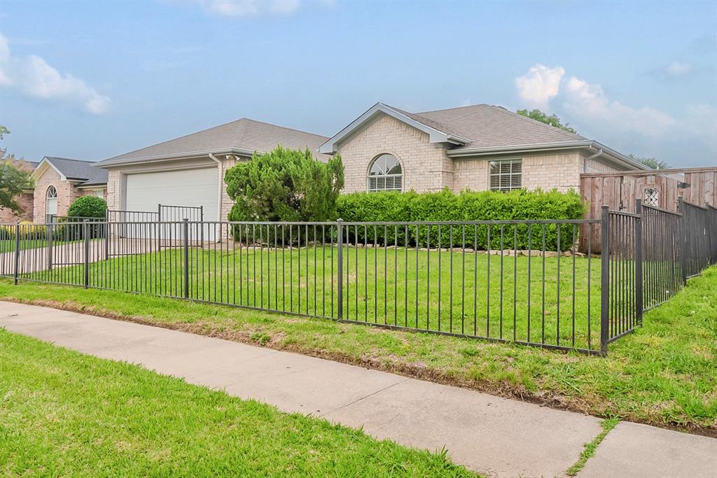 904 Havenbrook Drive