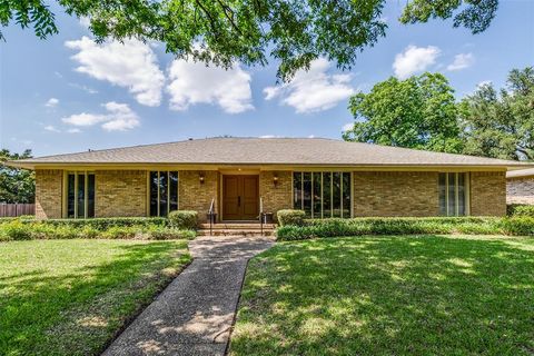 4245 Royal Ridge Drive Dallas TX 75229