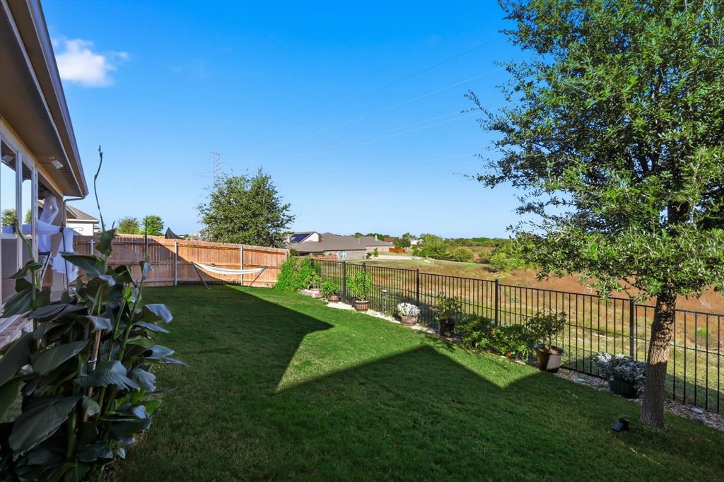 LASATER RANCH - Residential