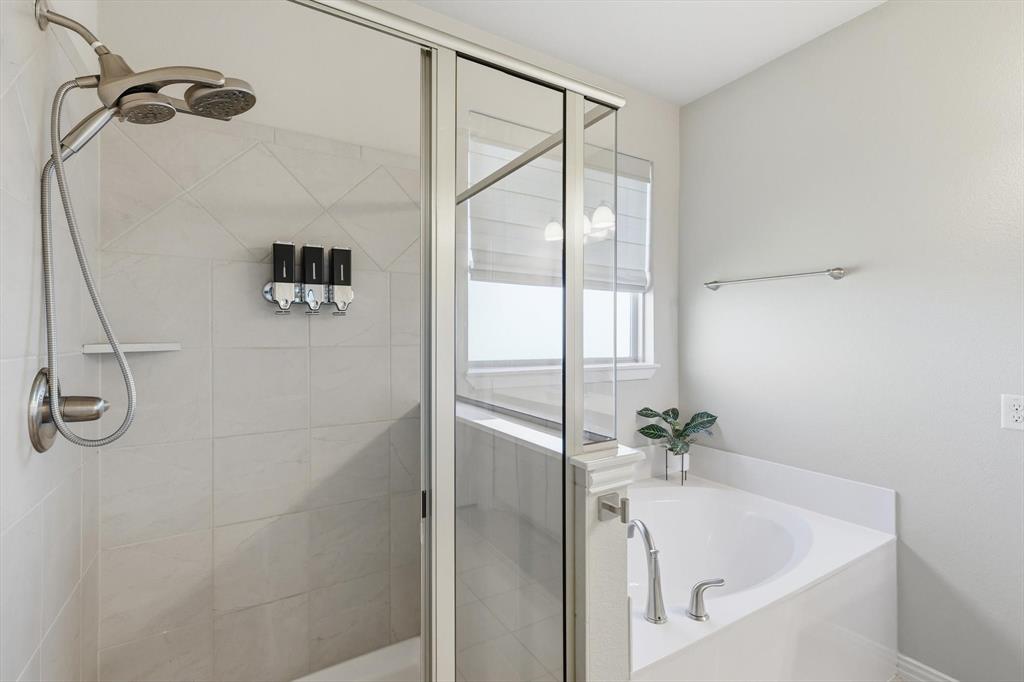 LASATER RANCH - Residential