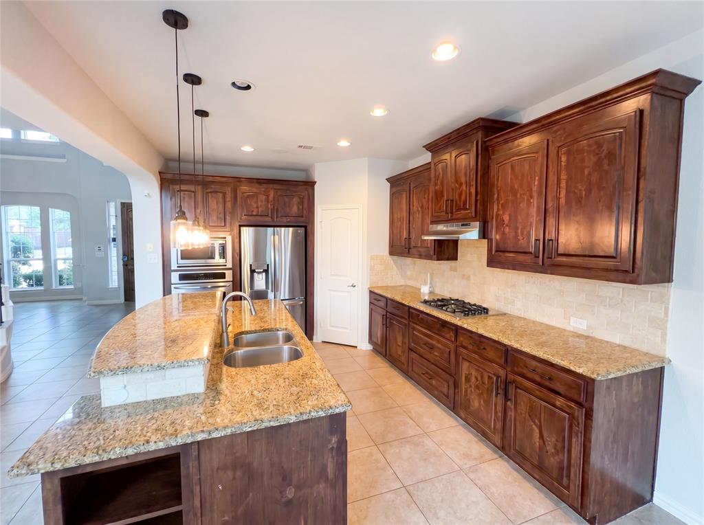 3105 Bridgewater Drive