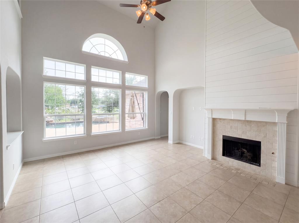 3105 Bridgewater Drive