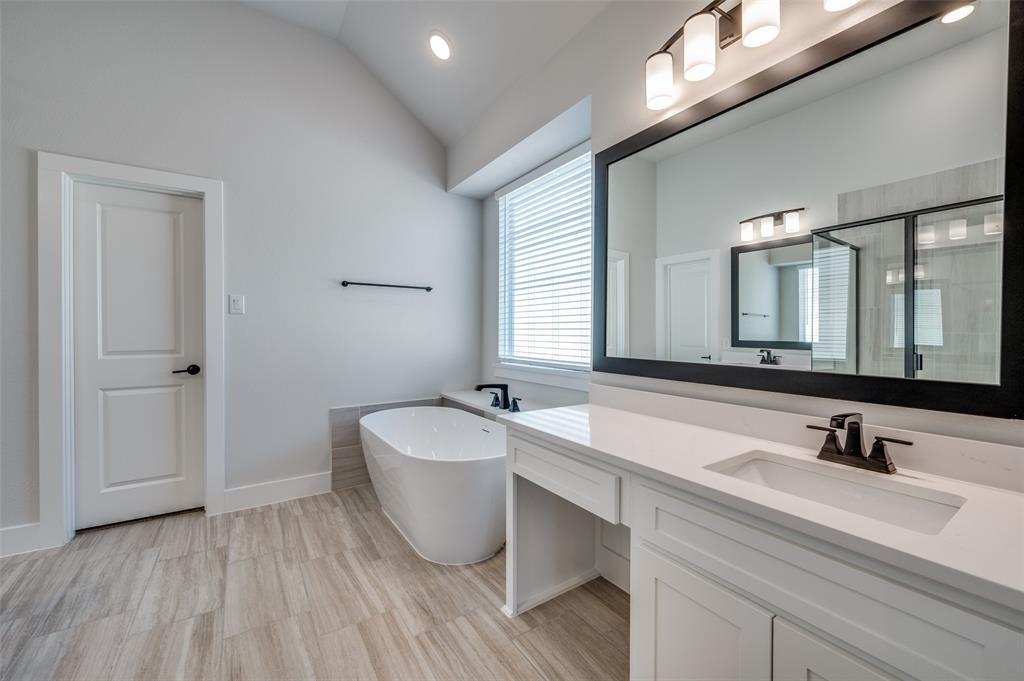 Edgewood Crk Ph 1 - Residential Lease