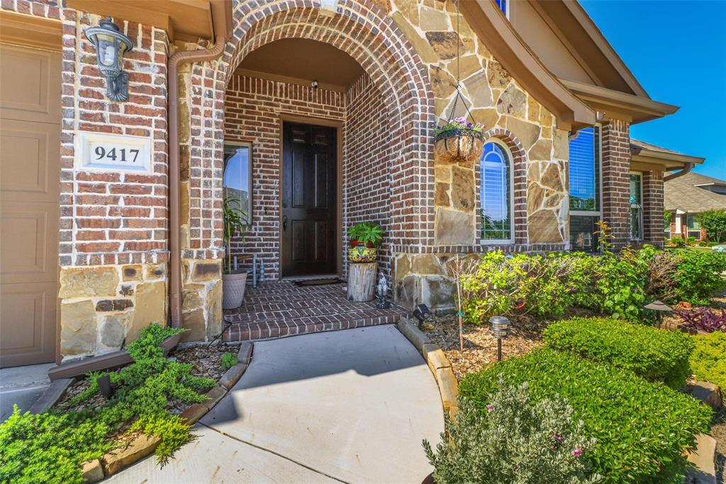 9417 Wellington Drive