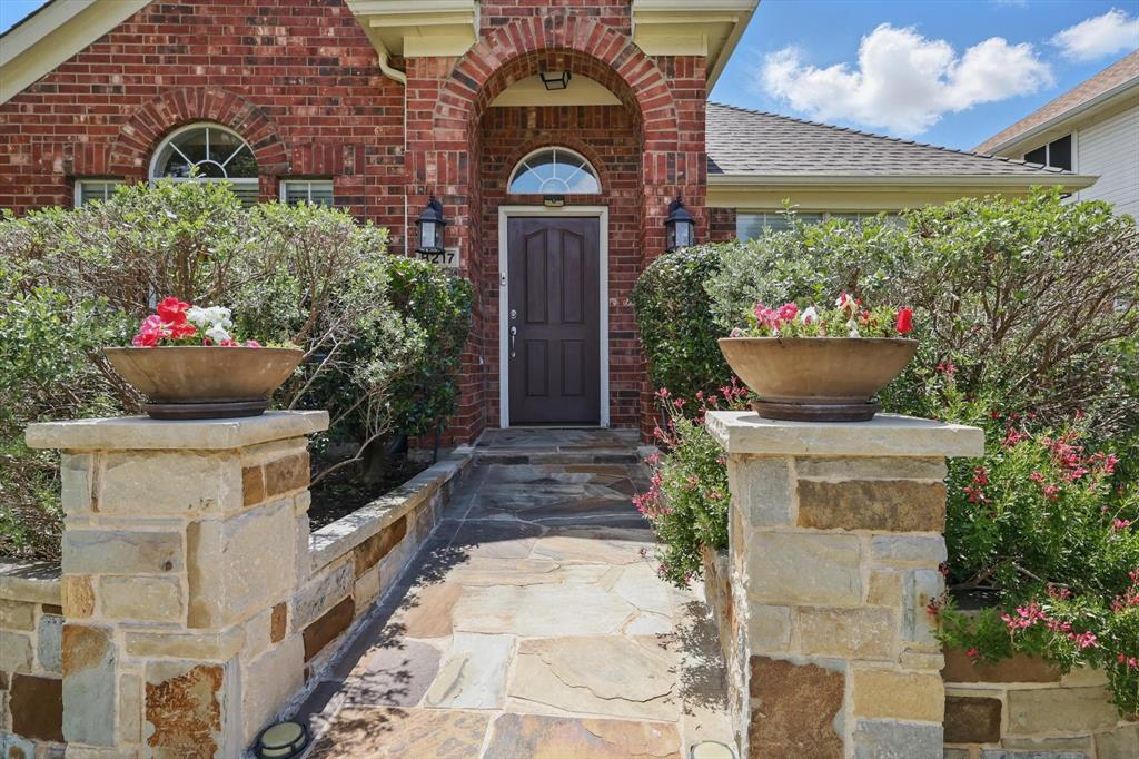8217 Alderwood Place