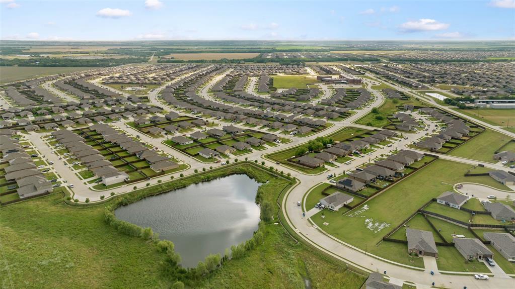 Magnolia Ph 8 - Residential