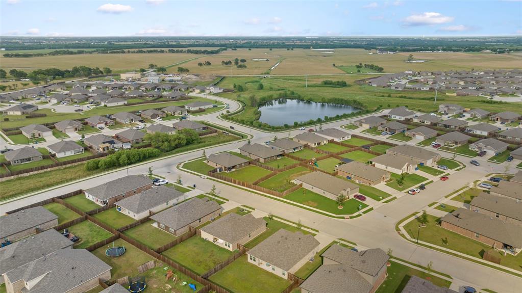 Magnolia Ph 8 - Residential