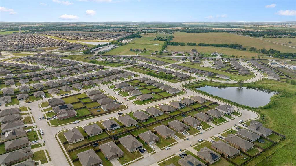 Magnolia Ph 8 - Residential