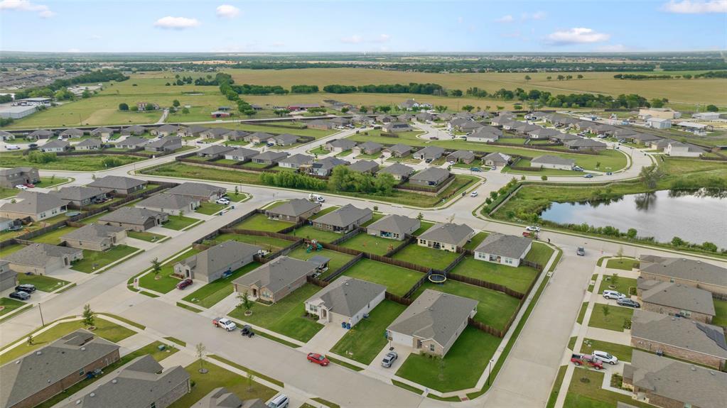 Magnolia Ph 8 - Residential