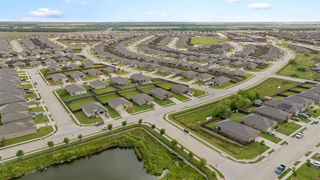 Magnolia Ph 8 - Residential