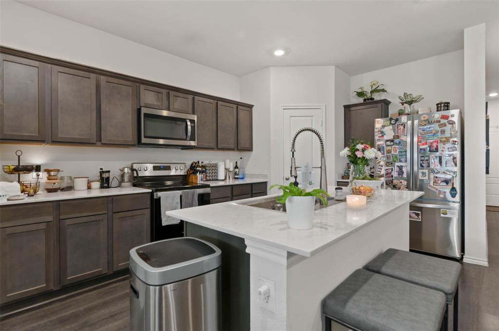 Magnolia Ph 8 - Residential