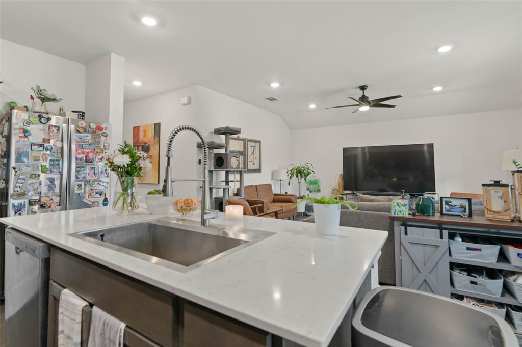 Magnolia Ph 8 - Residential