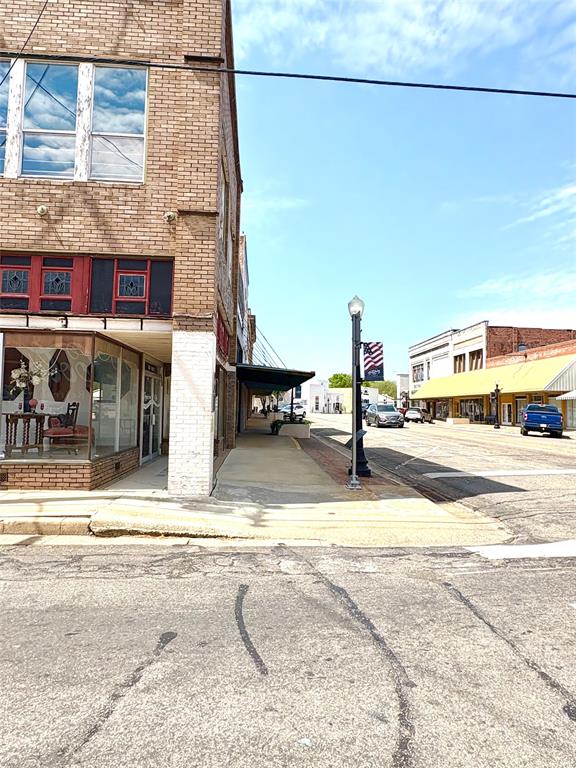 102 Quitman Street