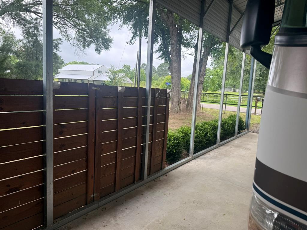 Clear Lakes, Zone 2 - Land