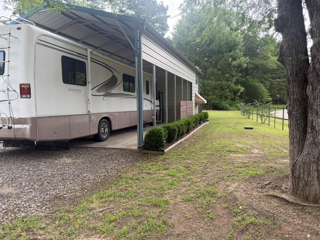 Clear Lakes, Zone 2 - Land