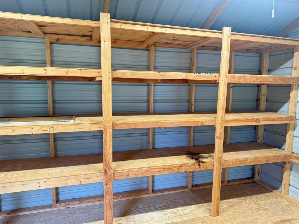 Clear Lakes, Zone 2 - Land