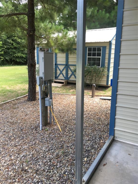 Clear Lakes, Zone 2 - Land