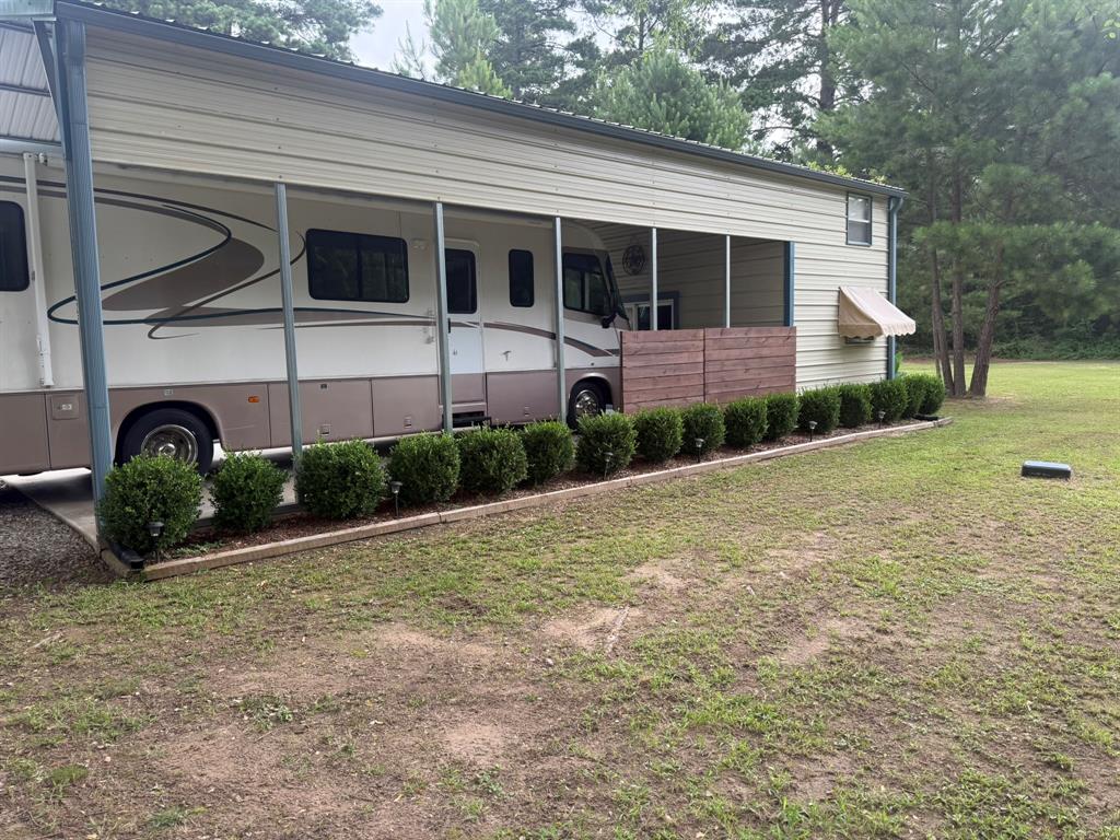 Clear Lakes, Zone 2 - Land