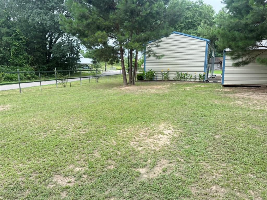 Clear Lakes, Zone 2 - Land