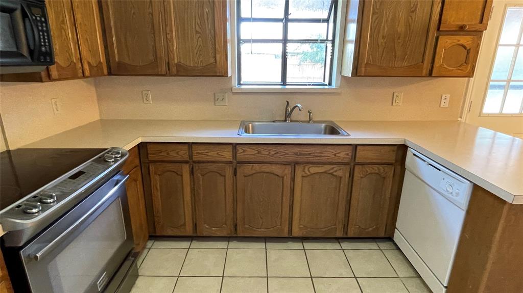 Meadowlands Add Keller - Residential Lease