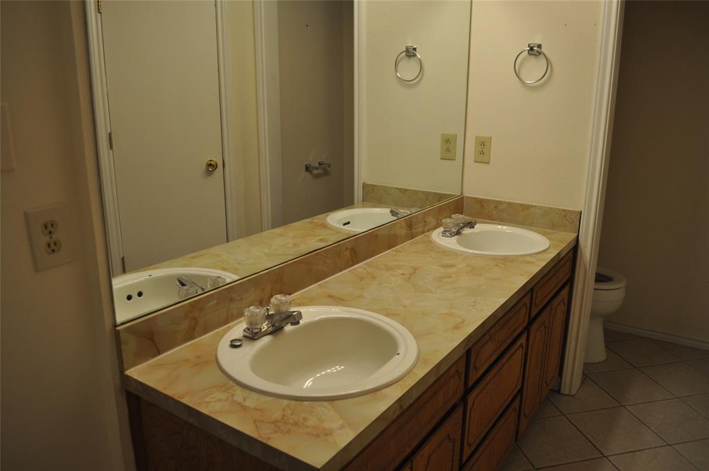 Meadowlands Add Keller - Residential Lease