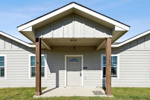 A home in Joshua