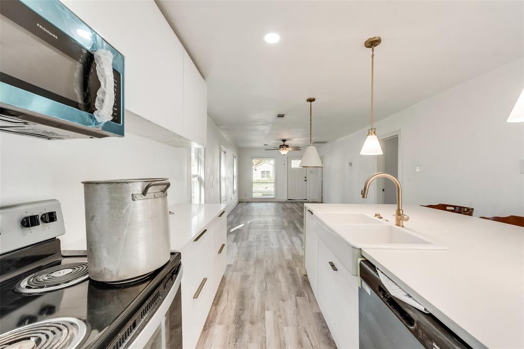 Rochester Park - Residential