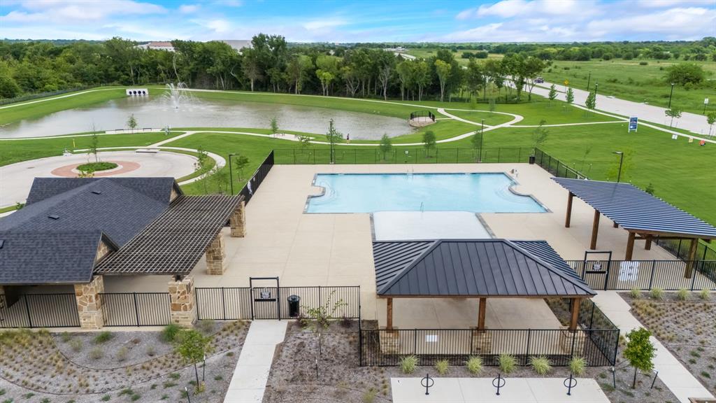 The Oaks - Residential