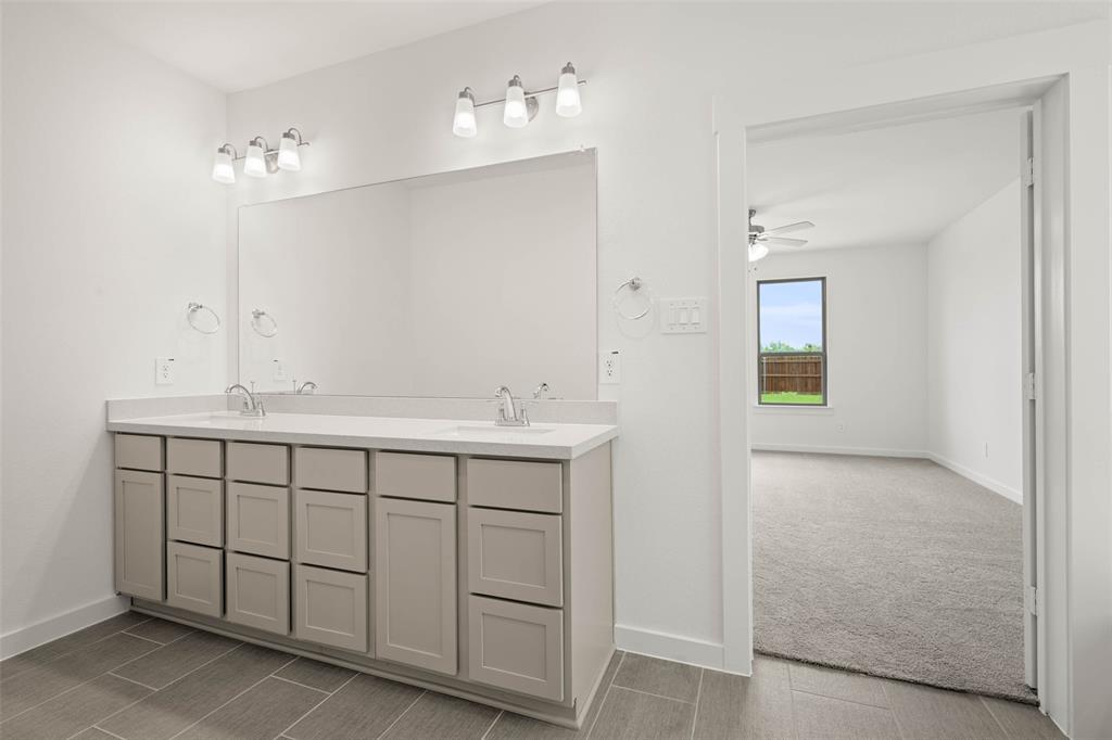 The Oaks - Residential