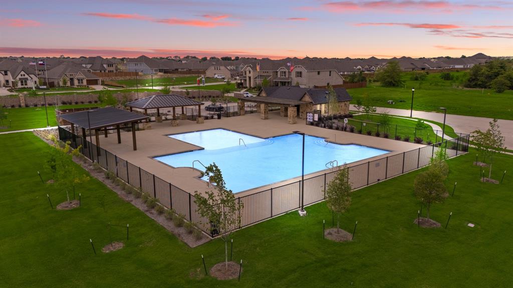 The Oaks - Residential